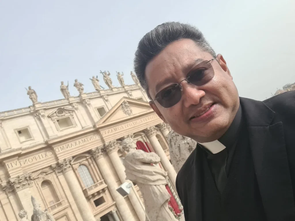 RVDO. PADRE JOSÉ SANTANA